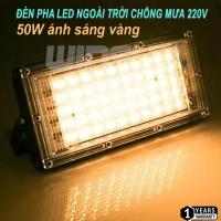 Đèn pha Led ngoài trời 50W 100W chống mưa 220V kháng nước tiết kiệm điện siêu sáng
